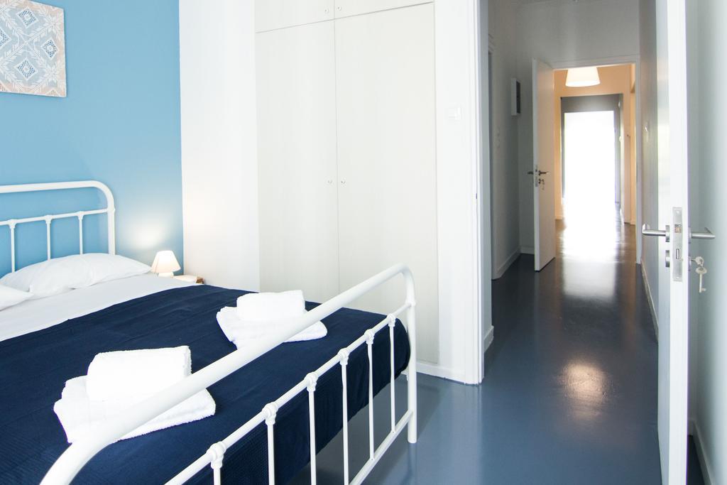Athenian Blue - Family Apt 5' Minutes From Acropolis Museum Екстериор снимка