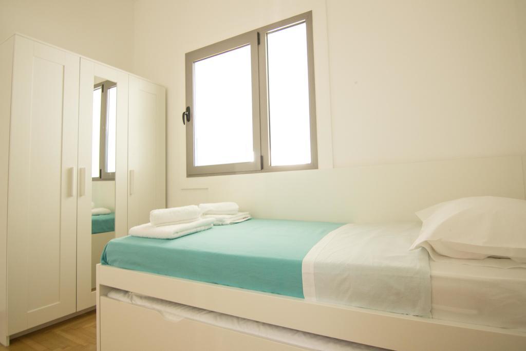 Athenian Blue - Family Apt 5' Minutes From Acropolis Museum Екстериор снимка