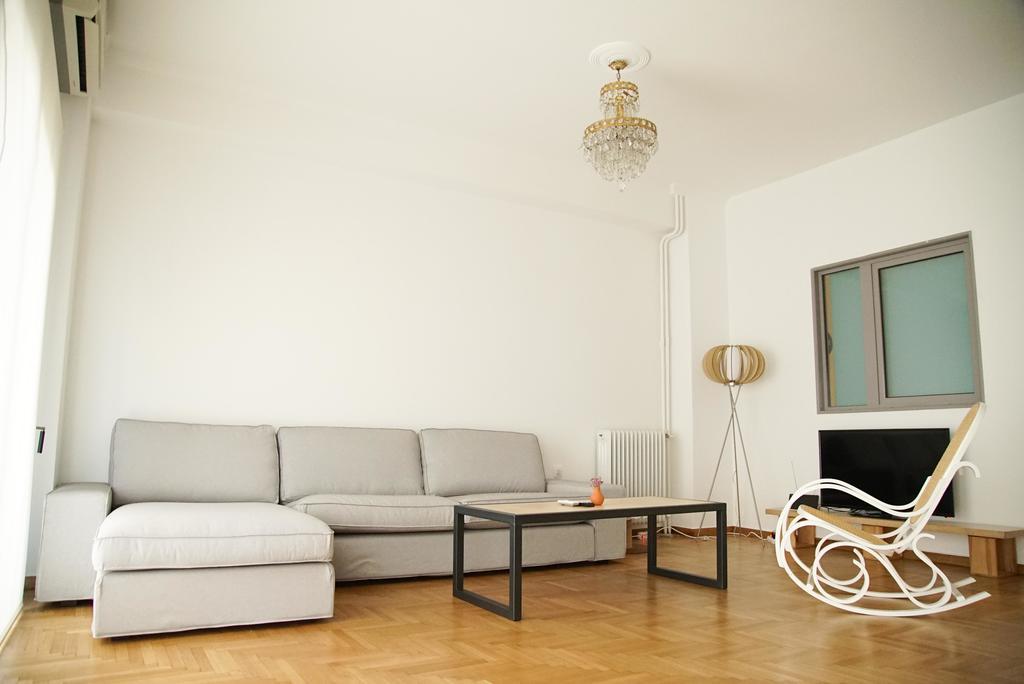 Athenian Blue - Family Apt 5' Minutes From Acropolis Museum Екстериор снимка